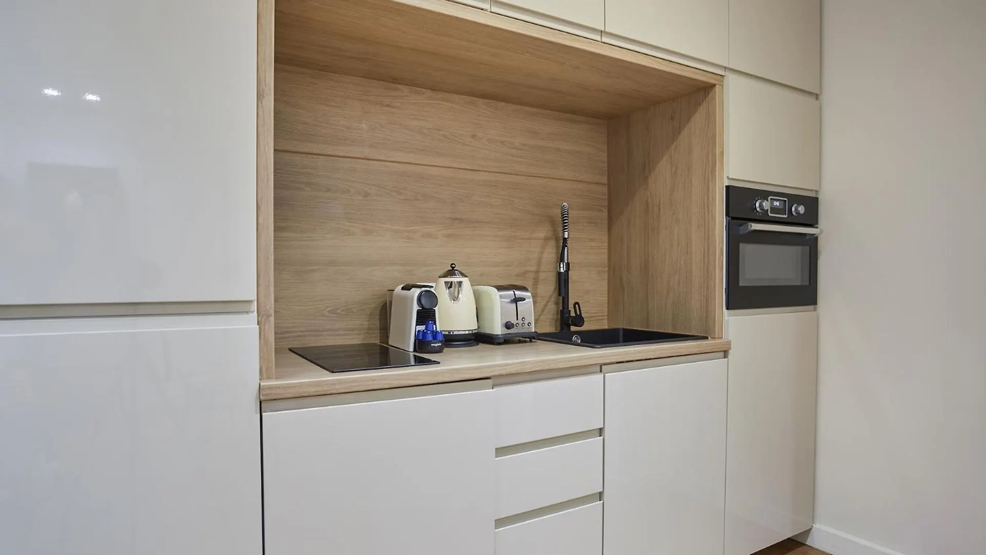 Sacre Coeur By Prestige Apartment *